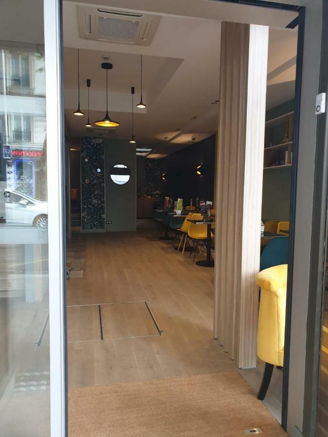 Panam Hotel Paris Gambetta- Place Gambetta-Mairie Du 20 Emme Exterior photo